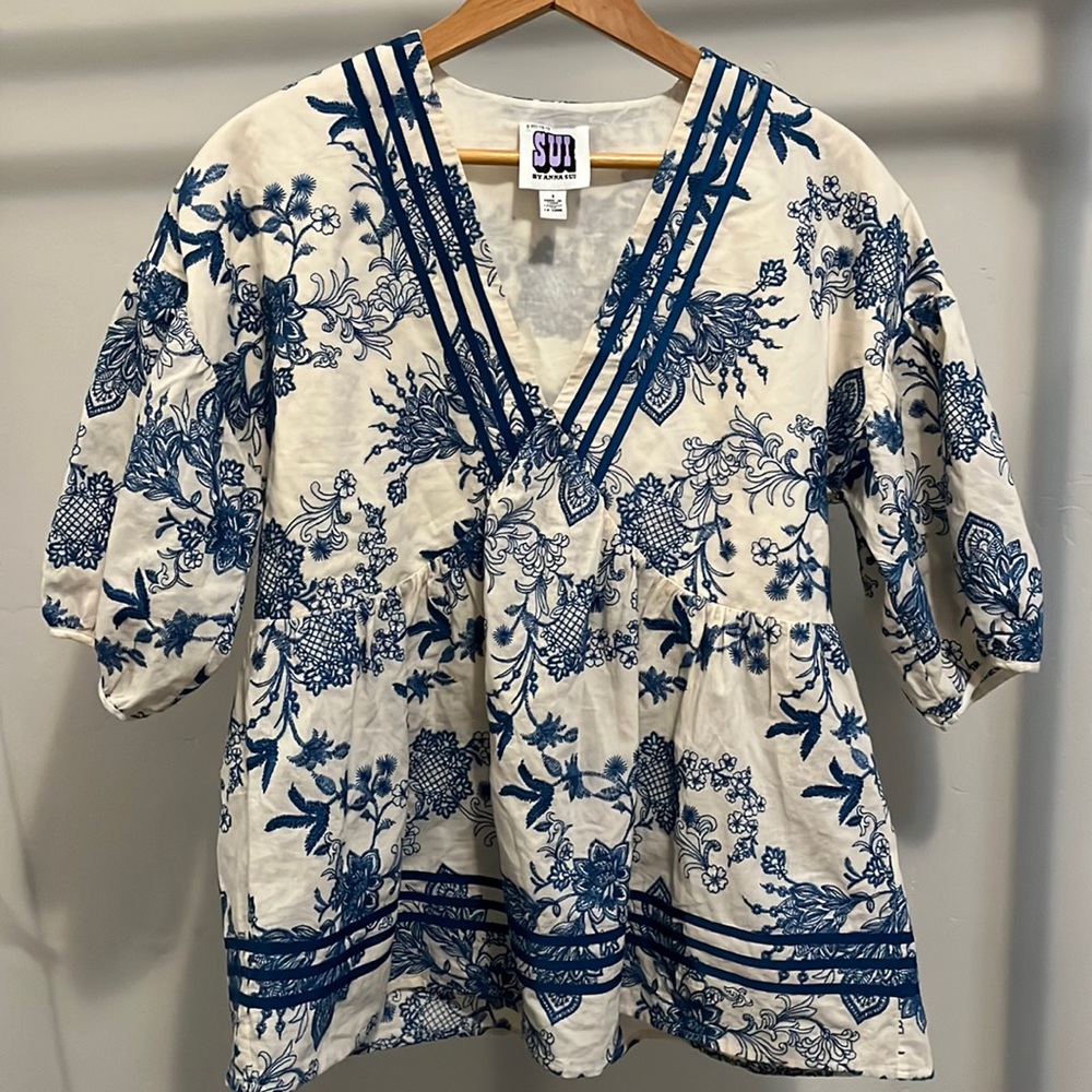 Anna Sui top